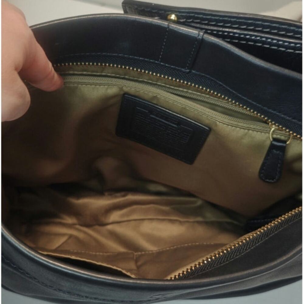 Vintage Black Coach Carly hobo bag - Picture 10 of 13